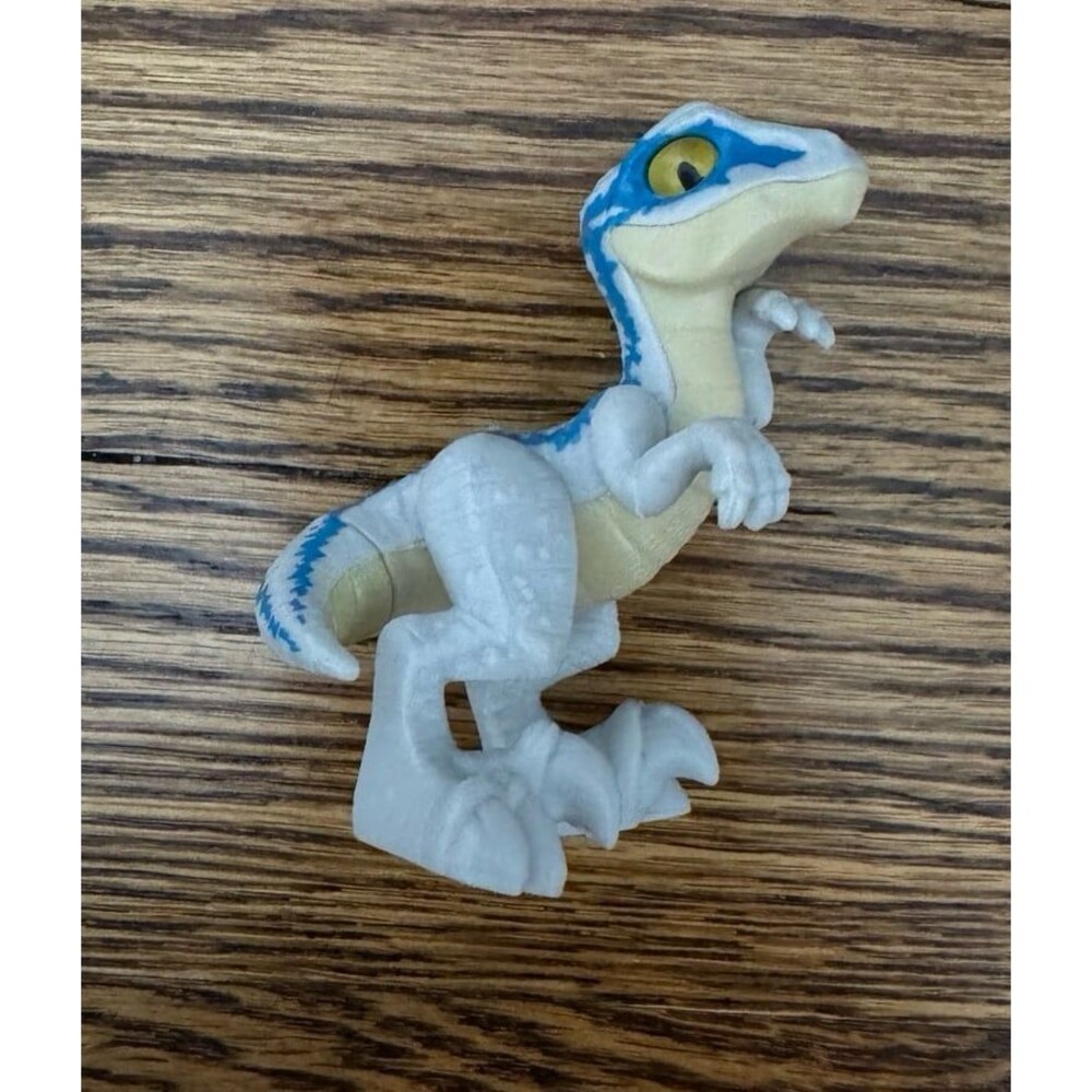 Fisher-Price Imaginext Jurassic World Blue raptor figure